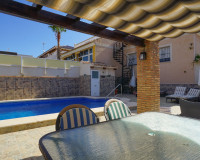 Resale - Semi-Detached Villa - Torrevieja - Aguas Nuevas