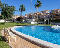 Resale - Town house - Torrevieja - Aguas Nuevas