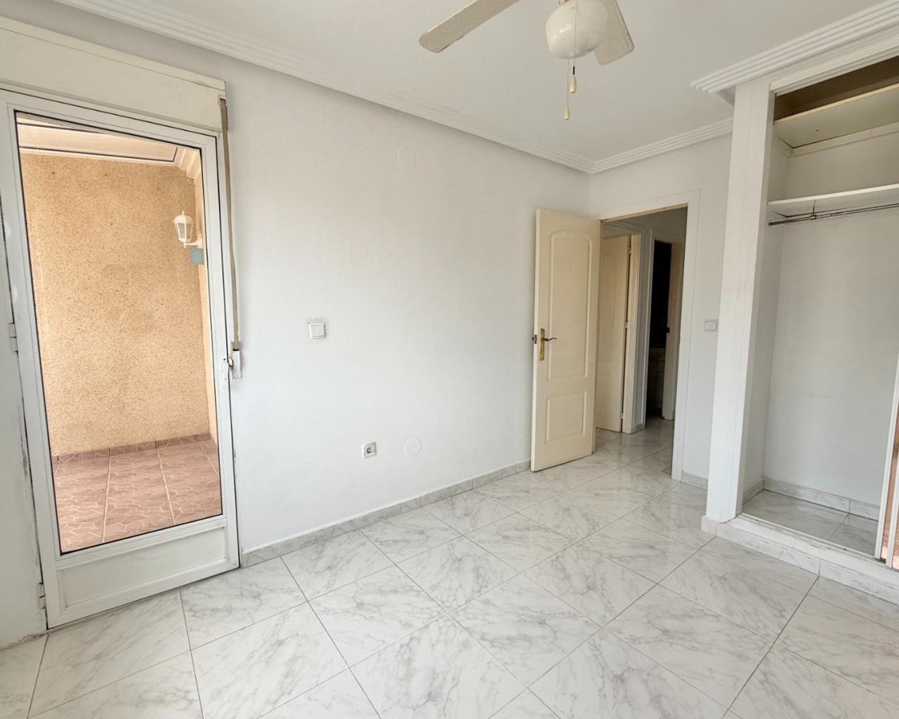 Resale - Town house - Torrevieja - Nueva Torrevieja - Aguas Nuevas