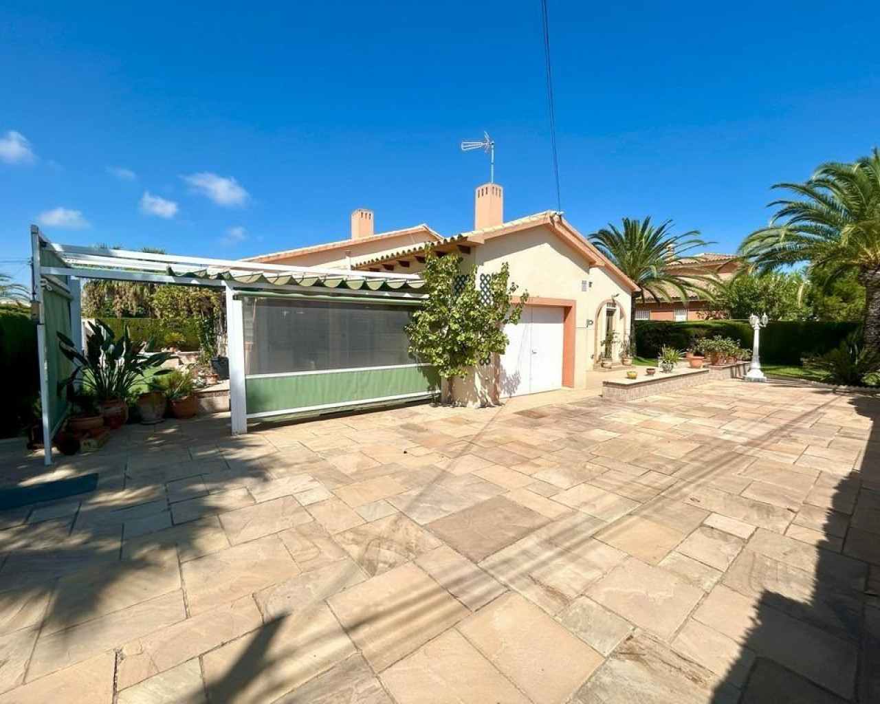 Resale - Villa - Orihuela Costa - Cabo Roig