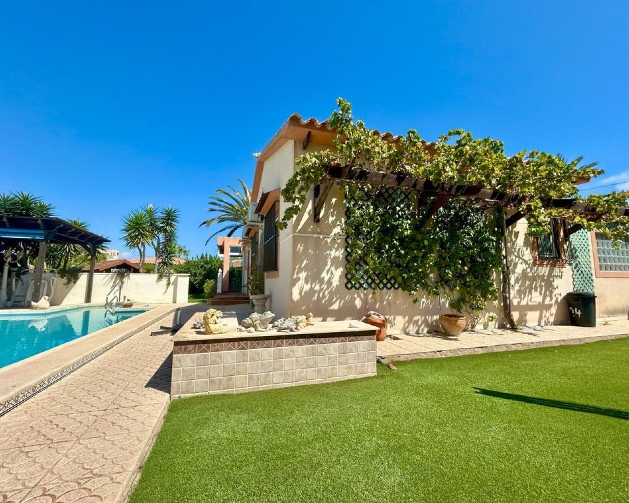 Resale - Villa - Orihuela Costa - Cabo Roig