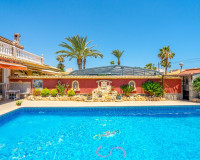 Resale - Villa - Orihuela Costa - Campoamor