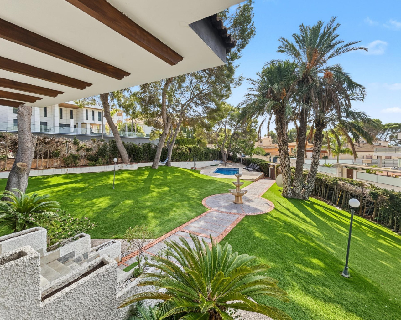 Resale - Villa - Orihuela Costa - Campoamor