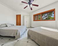 Resale - Villa - Orihuela Costa - Campoamor