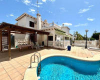 Resale - Villa - Orihuela Costa - La Zenia