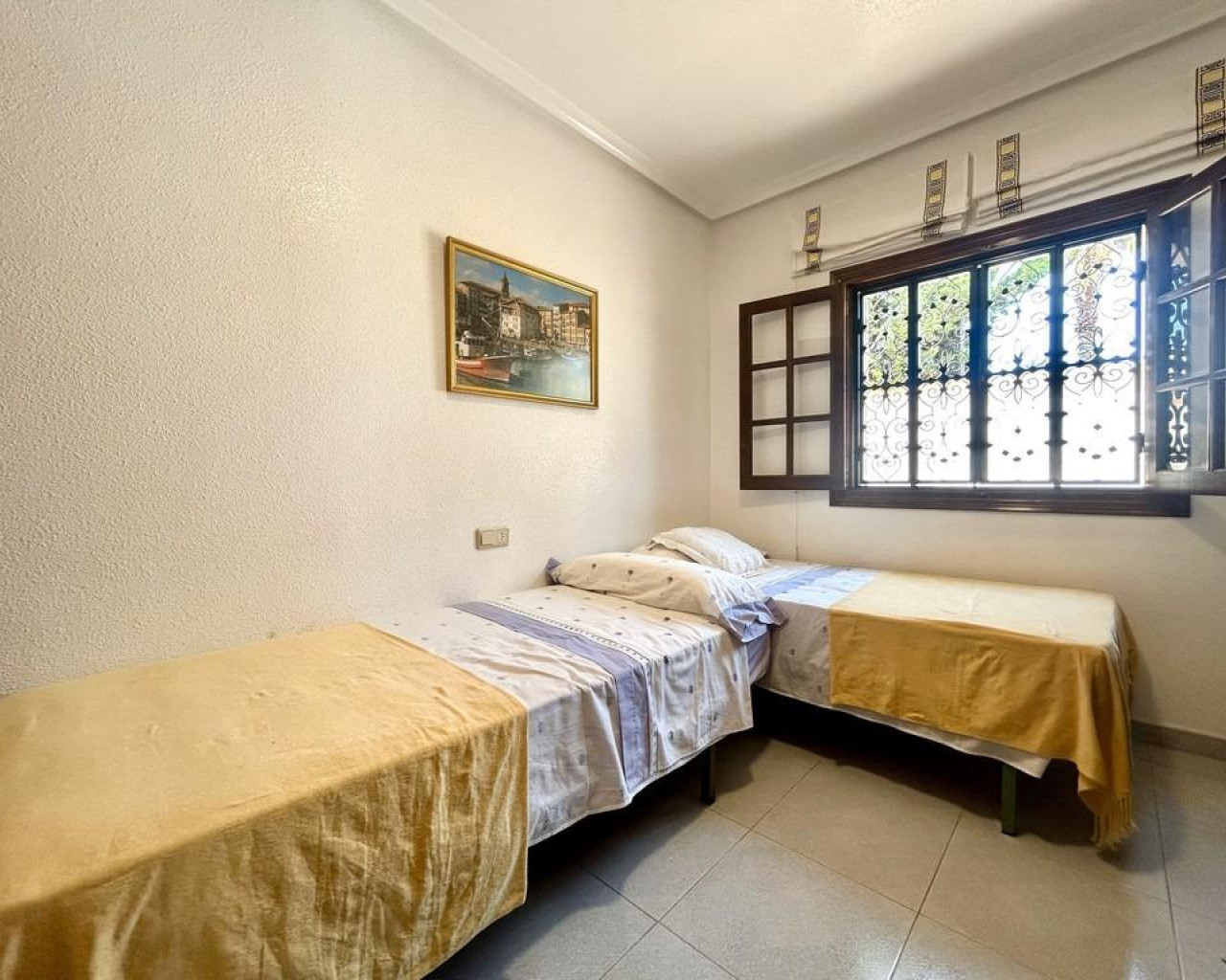 Resale - Villa - Orihuela Costa - La Zenia