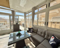 Resale - Villa / Parhus - Torrevieja - Torreblanca