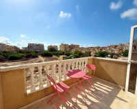 Resale - Villa / Parhus - Torrevieja - Torreblanca