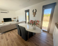 Resale - Villa - Pinoso