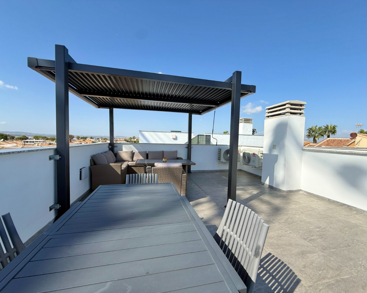 Resale - Villa - Torrevieja - Torretas