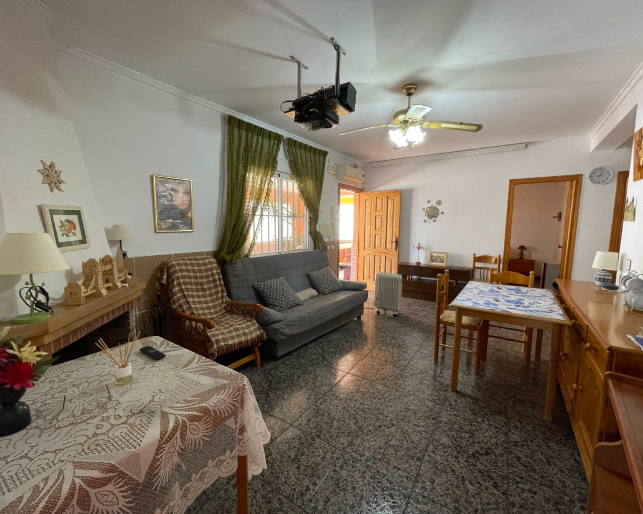Revente - Villa - Guardamar del Segura - Valencian Community