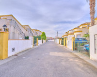 Revente - Villa - Los Montesinos - La Herrada