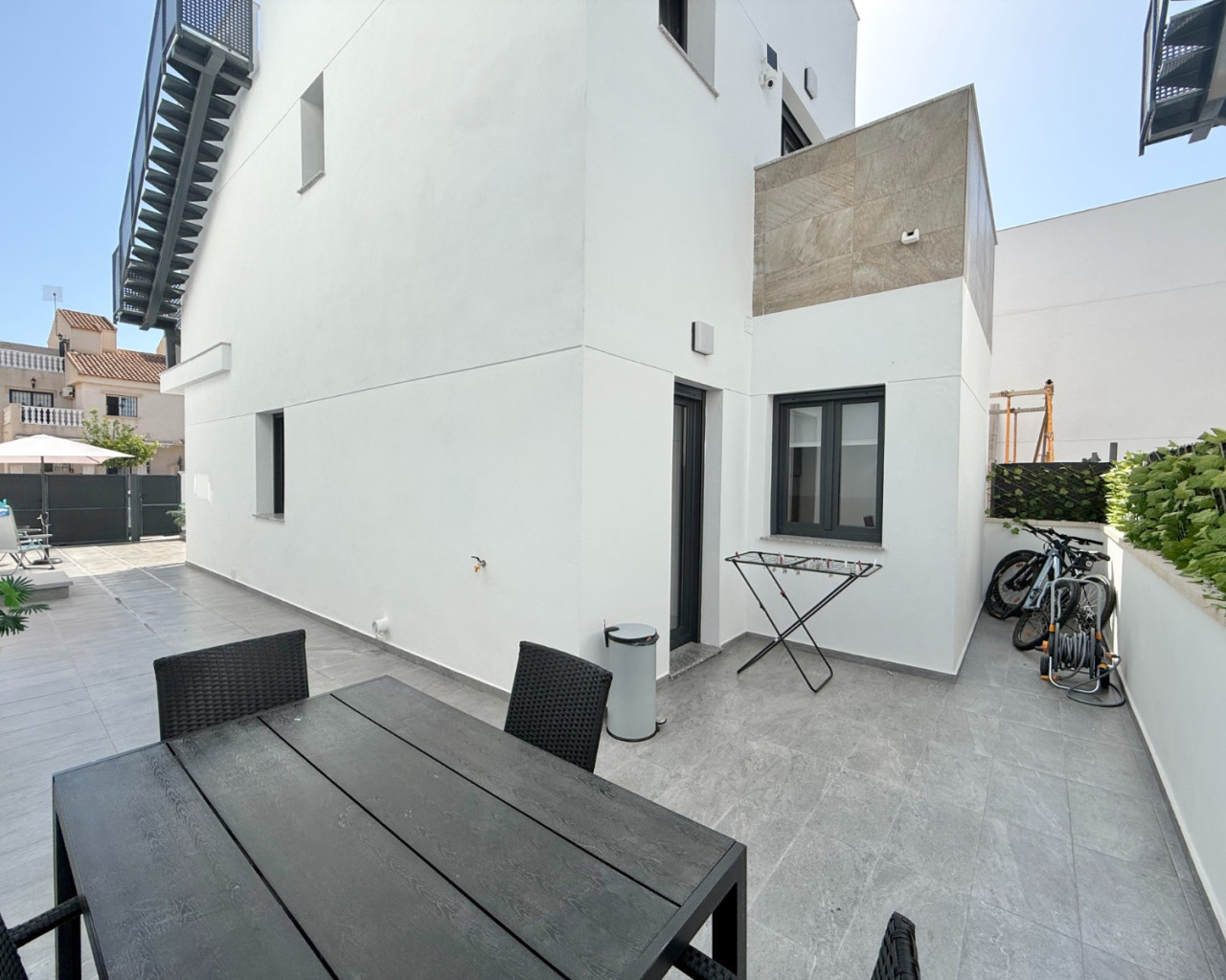 Revente - Villa - Torrevieja - Torretas