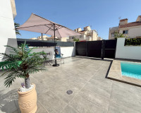 Revente - Villa - Torrevieja - Torretas
