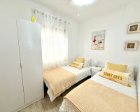 Venta - Apartamento - Torrevieja - San Luis / La Siesta