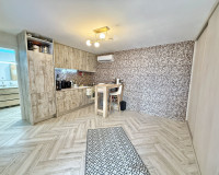 Venta - Bungalow - Torrevieja - San Luis / La Siesta