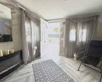 Venta - Bungalow - Torrevieja - San Luis / La Siesta