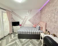 Venta - Bungalow - Torrevieja - San Luis / La Siesta