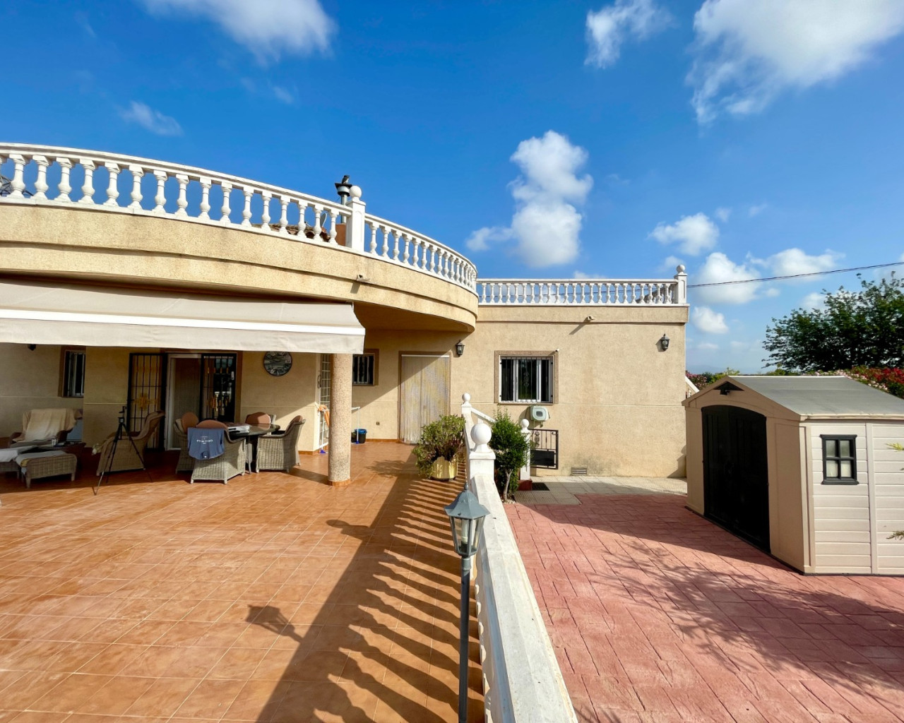 Venta - Chalet - Catral
