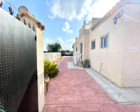 Venta - Chalet - Catral