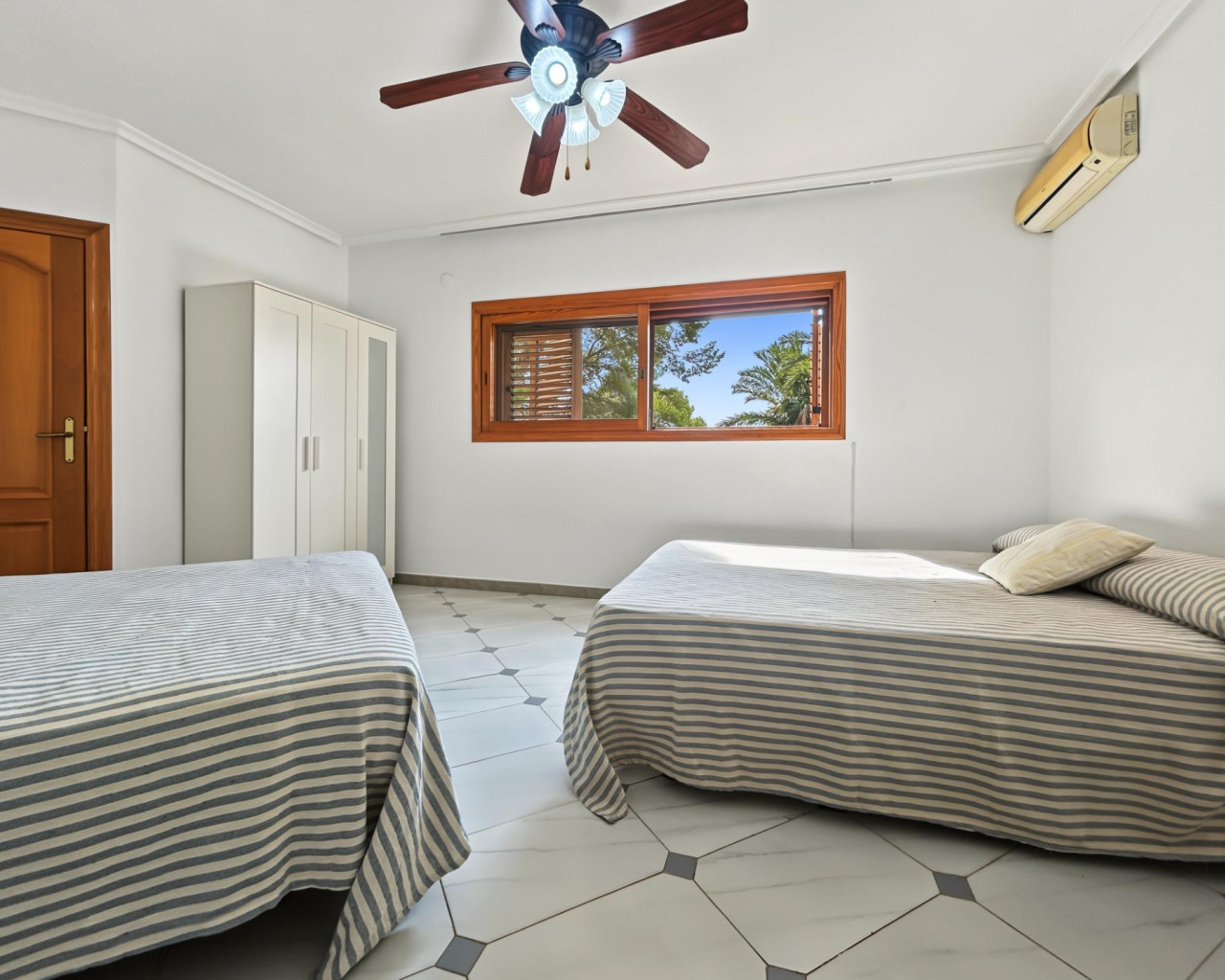 Venta - Chalet - Orihuela Costa - Campoamor