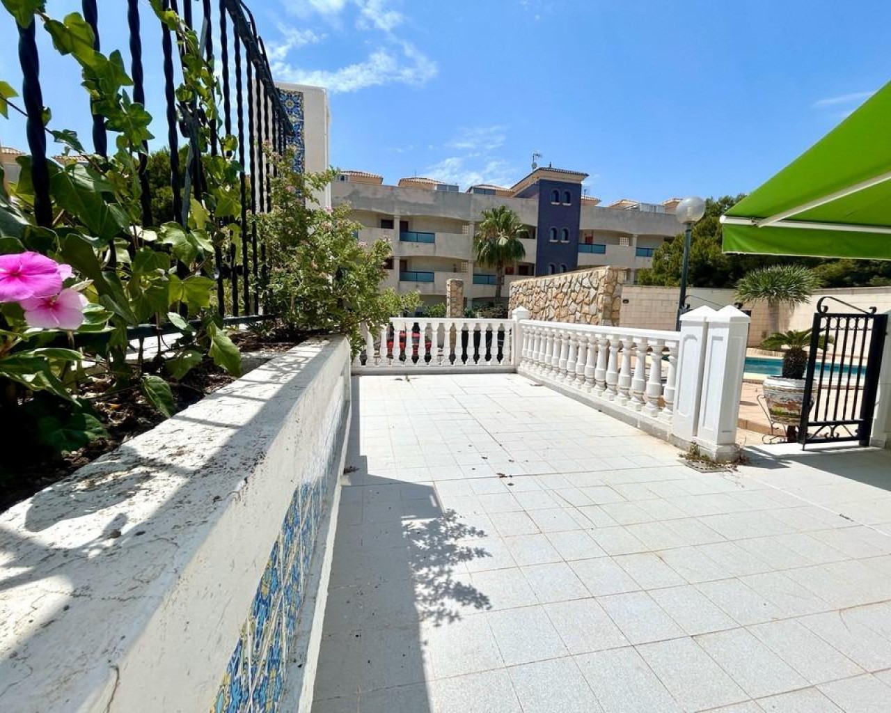 Venta - Chalet - Orihuela Costa - La Zenia