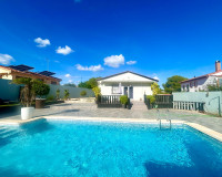 Venta - Chalet - Pilar de la Horadada - Pinar de Campoverde