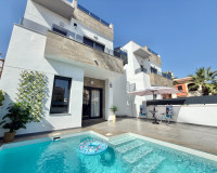 Venta - Chalet - Torrevieja - Torretas