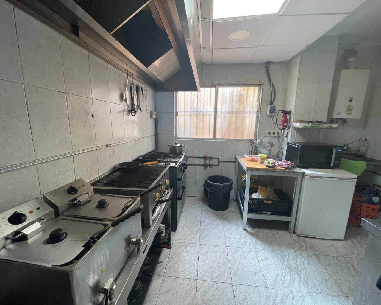 Venta - Comercial - Torrevieia - Comunidad Valenciana