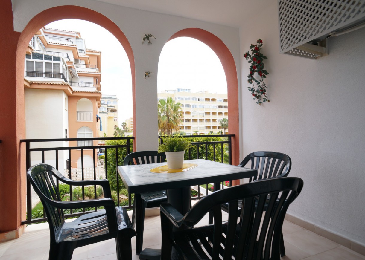 Location longue durée - Appartement - Torrevieja - Torreblanca