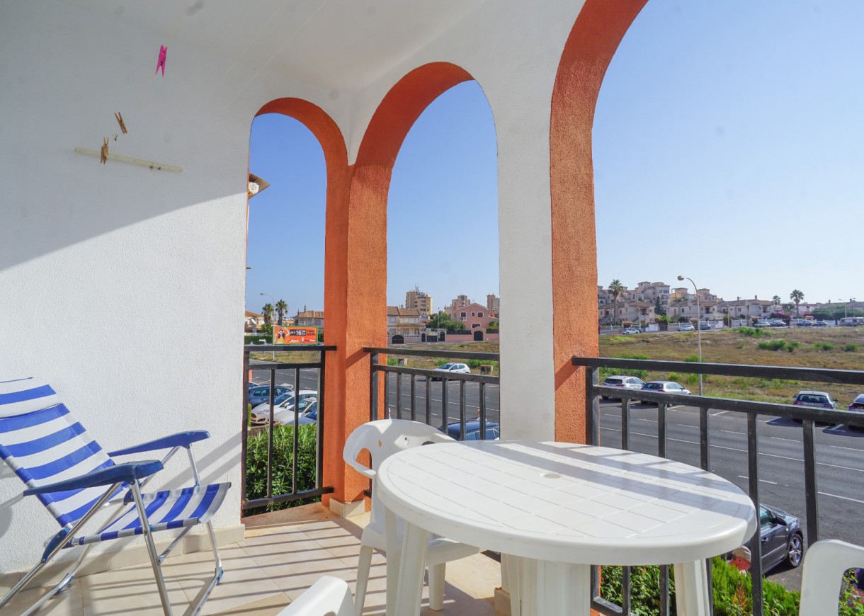 Resale - Lägenhet - Torrevieja - Torreblanca