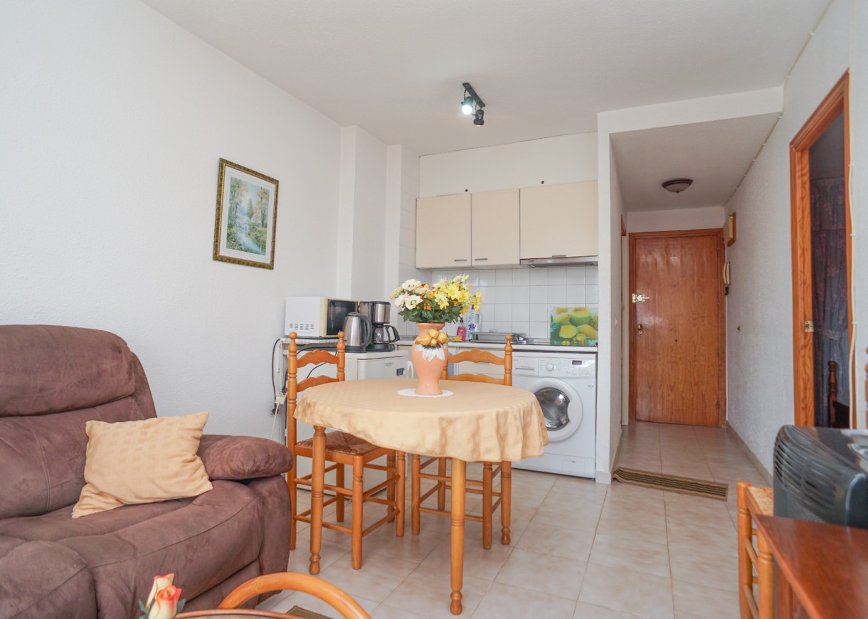 Resale - Lägenhet - Torrevieja - Torreblanca