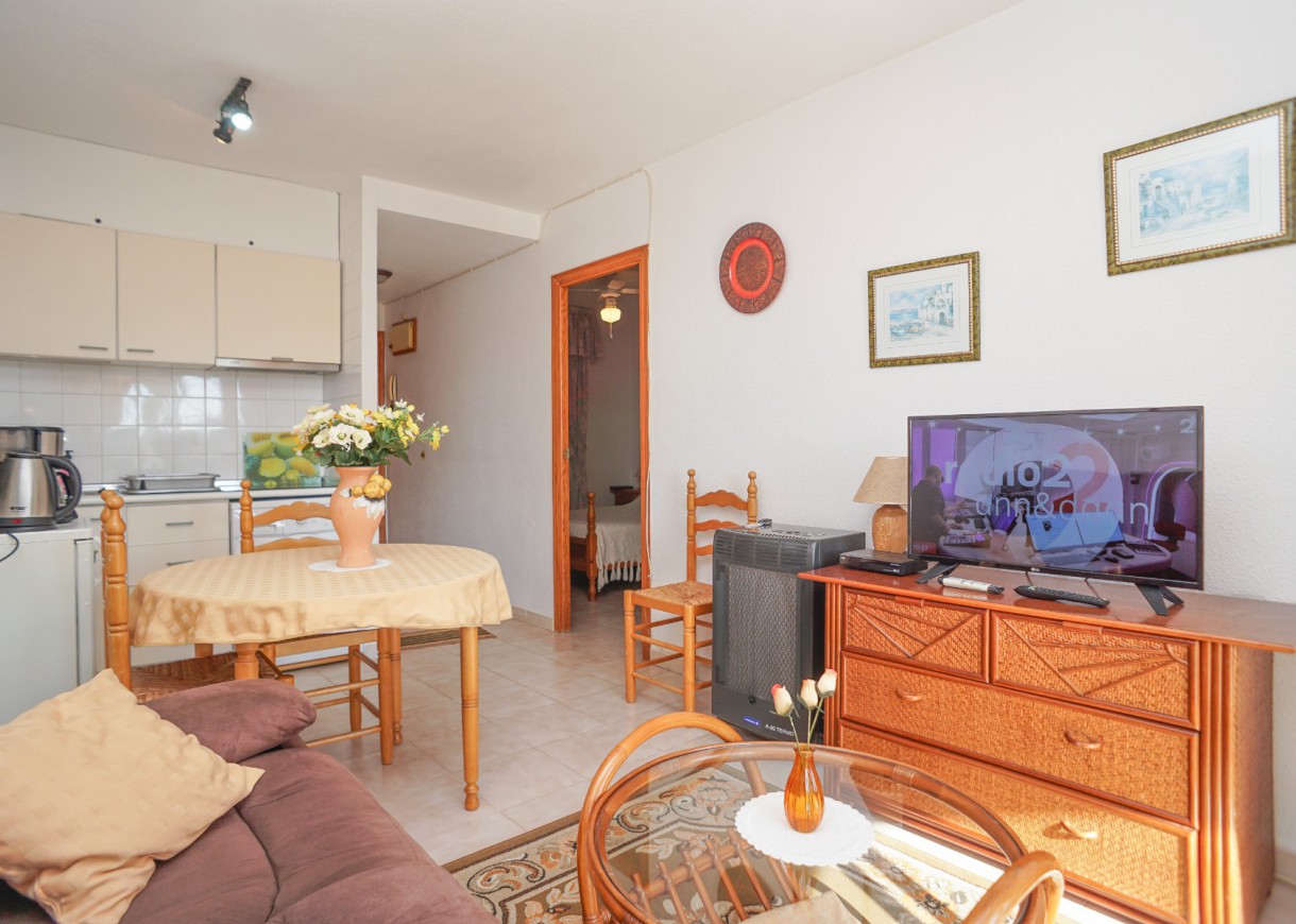 Resale - Lägenhet - Torrevieja - Torreblanca