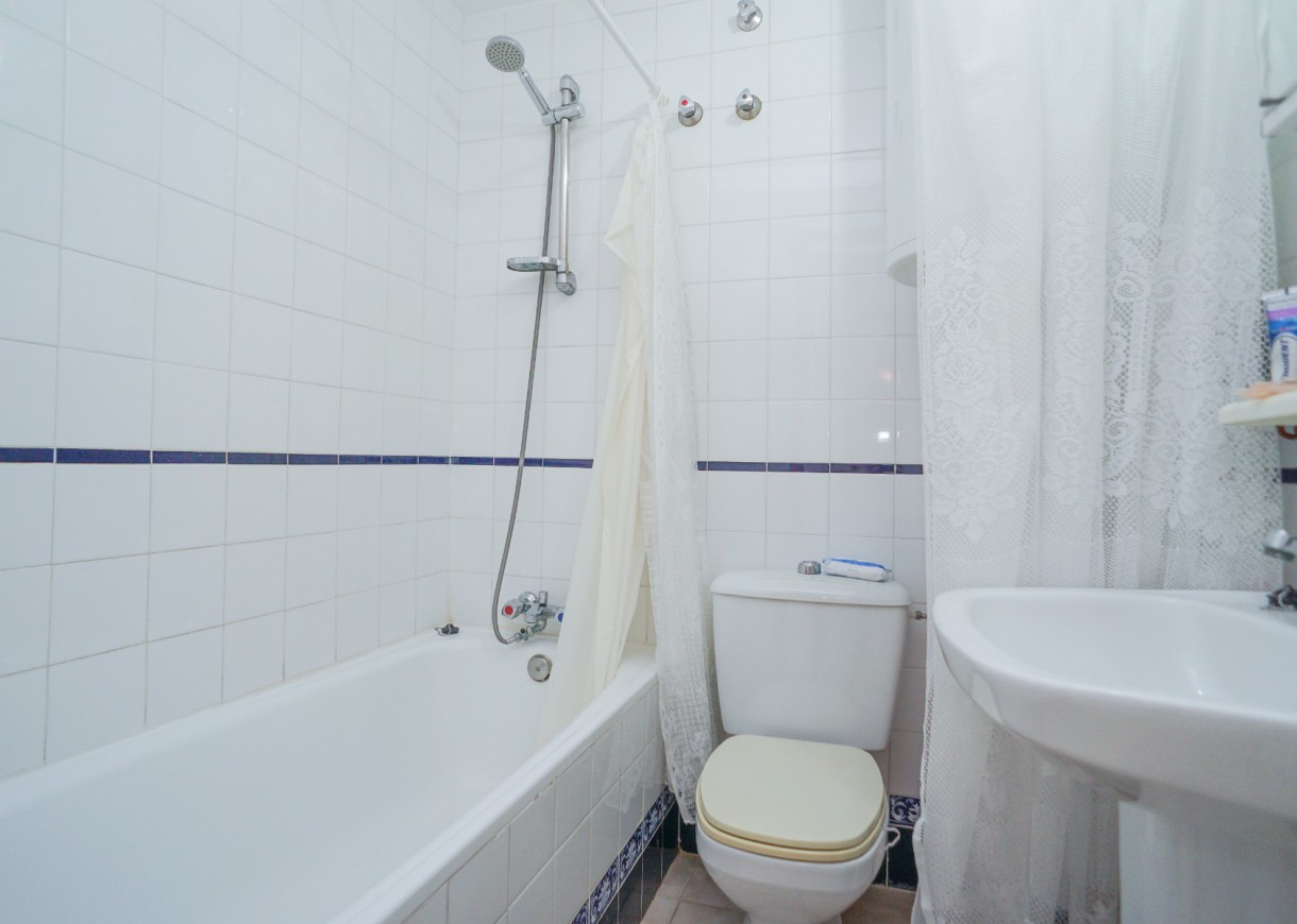 Resale - Lägenhet - Torrevieja - Torreblanca