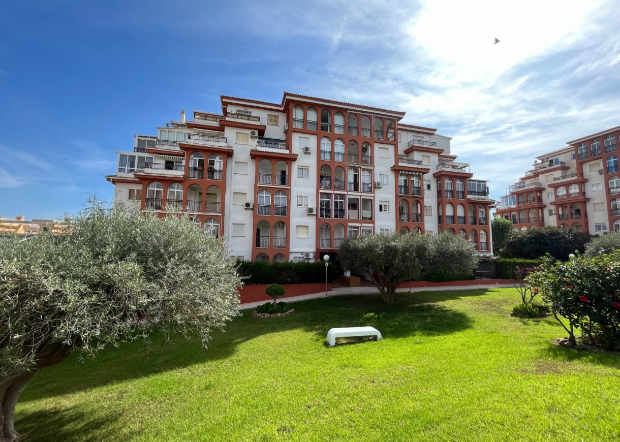 Resale - Lägenhet - Torrevieja - Torreblanca