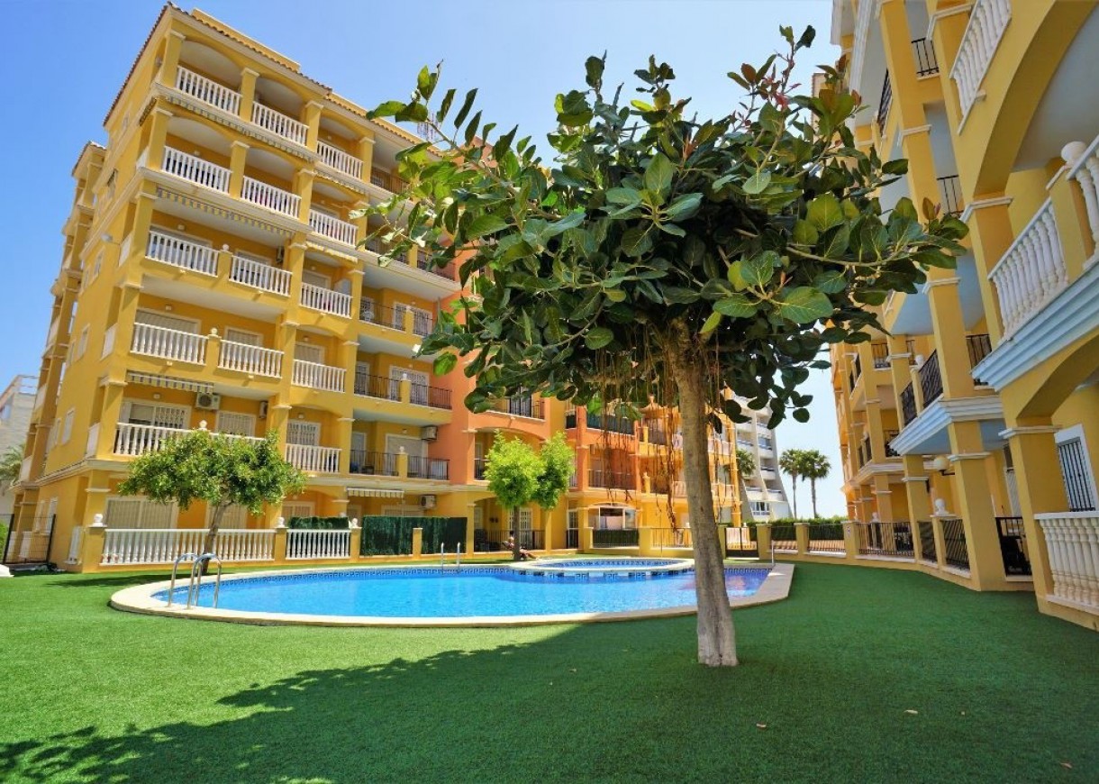 Long time Rental - Lägenhet - Torrevieja - Torreblanca