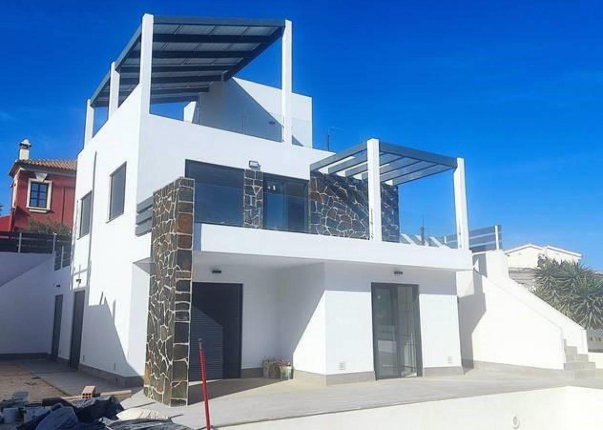 Nueva construcción  - Chalet - Rojales - La Marquesa