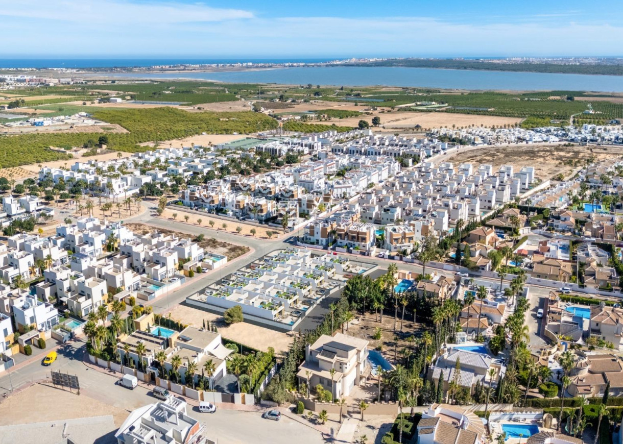 Nueva construcción  - Chalet - Ciudad Quesada - Urbanizaciones