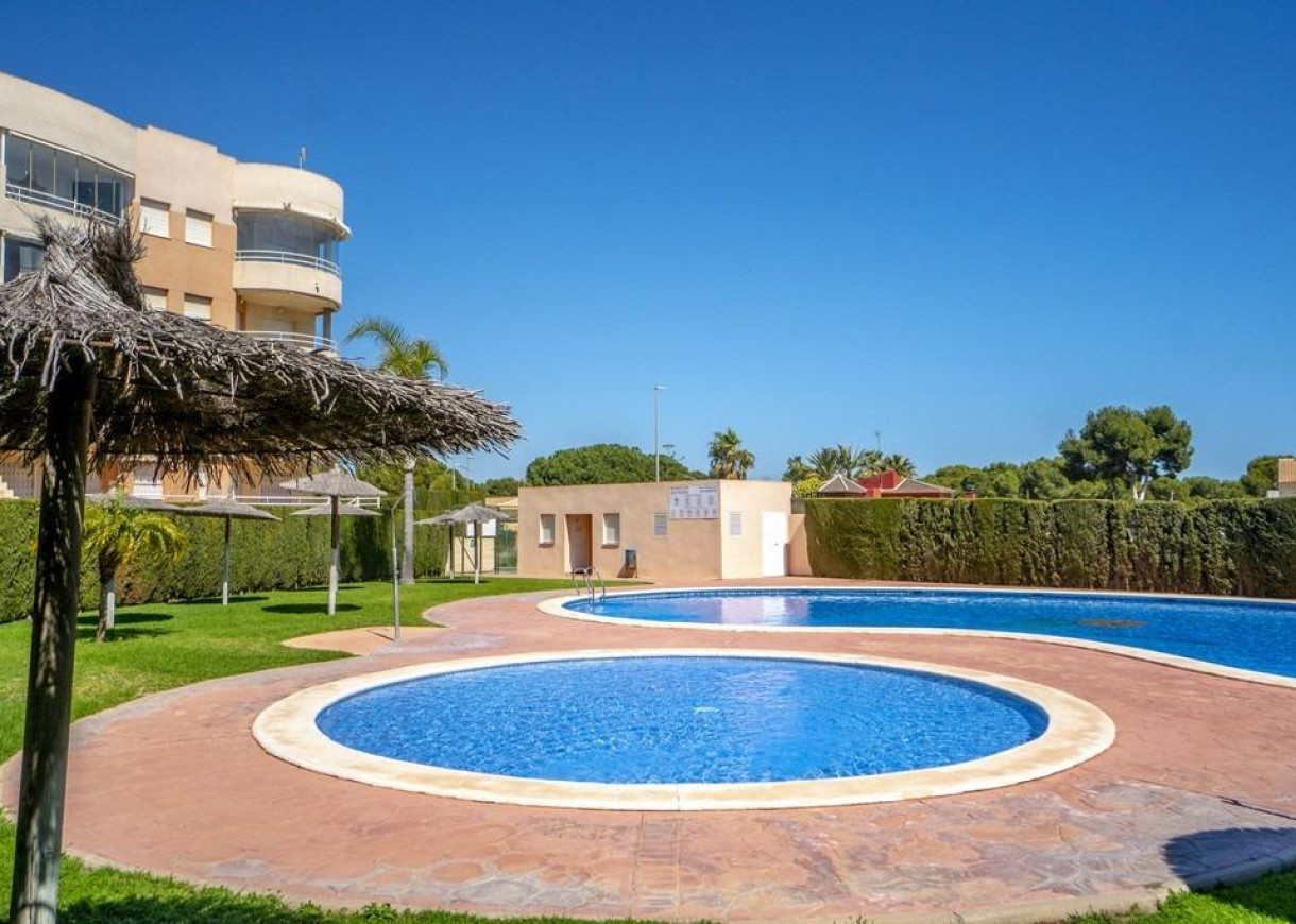 Resale - Lägenhet - Orihuela Costa - Altos de Campoamor