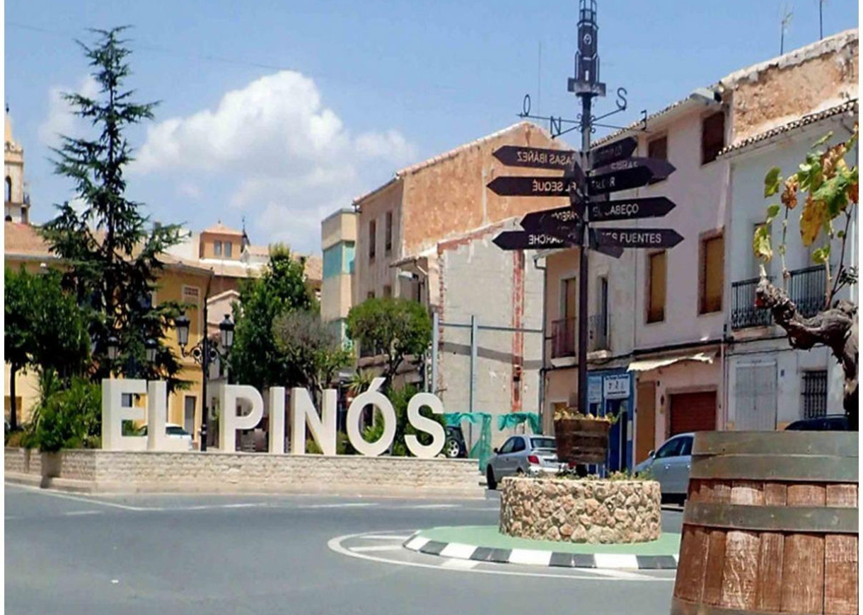 Nueva construcción  - Chalet - Pinoso - Campo