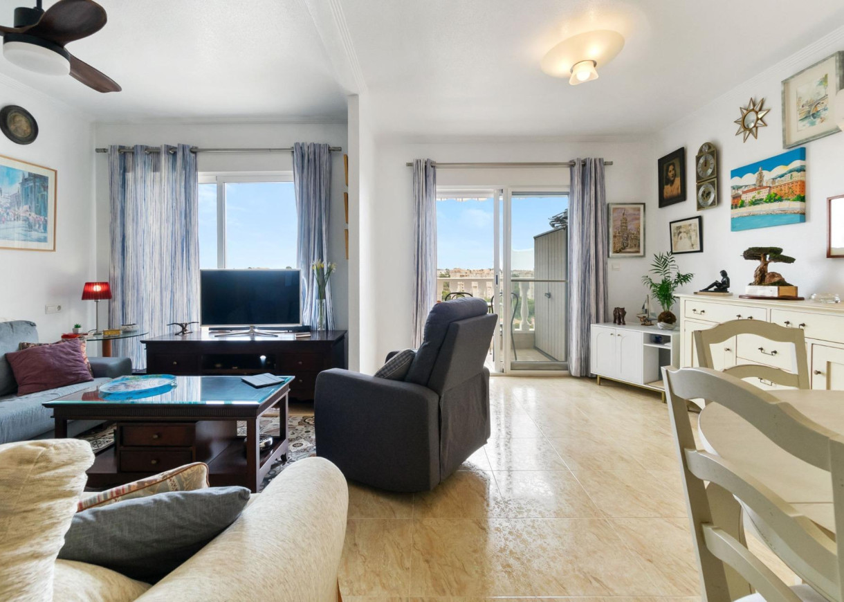 Resale - Apartment - Orihuela Costa - Campoamor