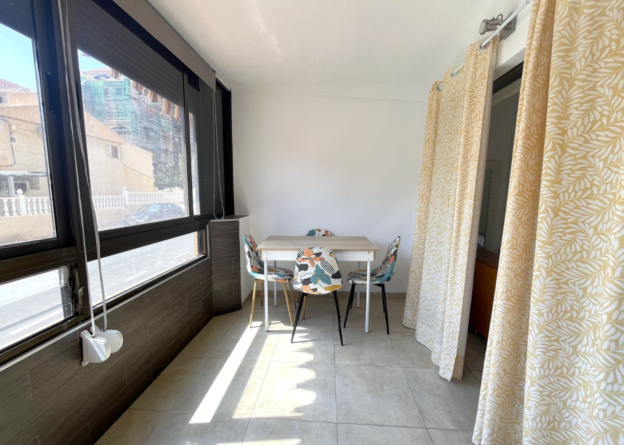 Location longue durée - Appartement - Torrevieja - Cabo Cervera