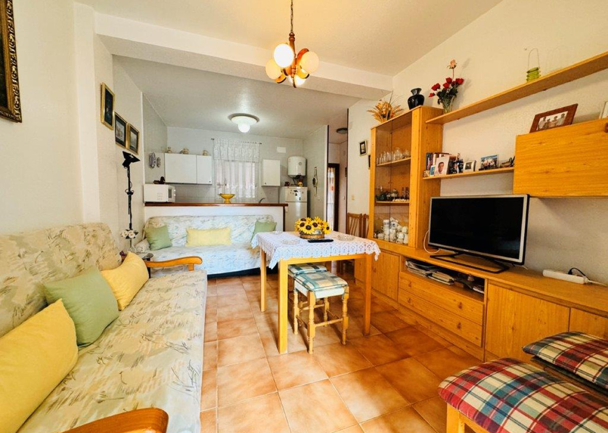 Resale - Apartment - La Mata