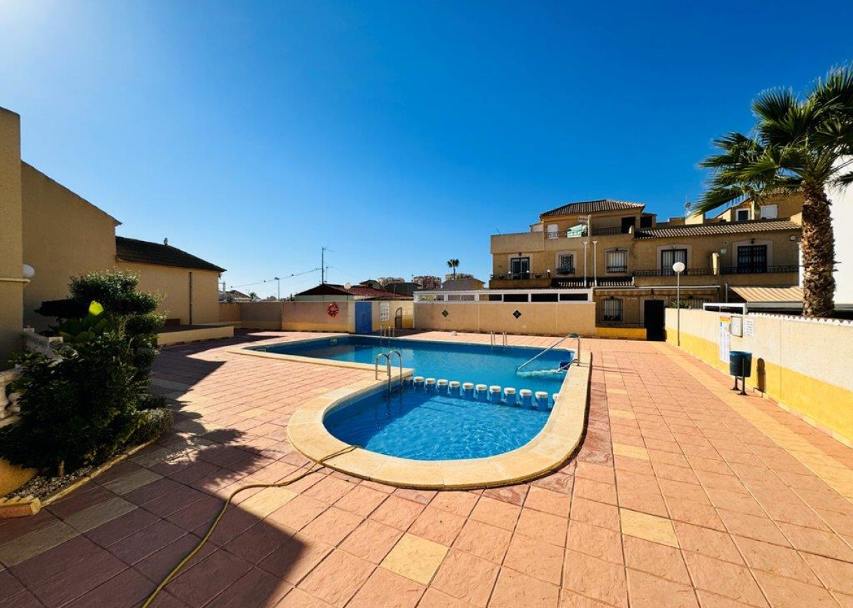 Resale - Duplex - Torrevieja - La Rosaleda