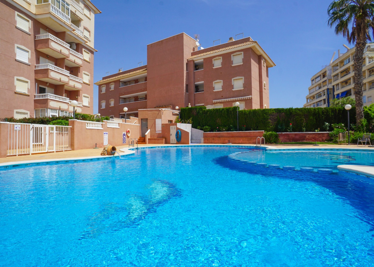 Resale - Apartment - Torrevieja - Torreblanca