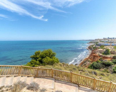 Resale - Apartment - Orihuela Costa - Campoamor