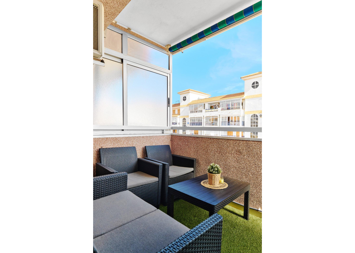 Resale - Apartment - Torrevieja - La Mata