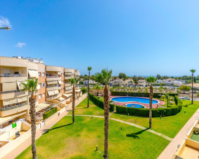 Resale - Apartment - Orihuela Costa - Campoamor