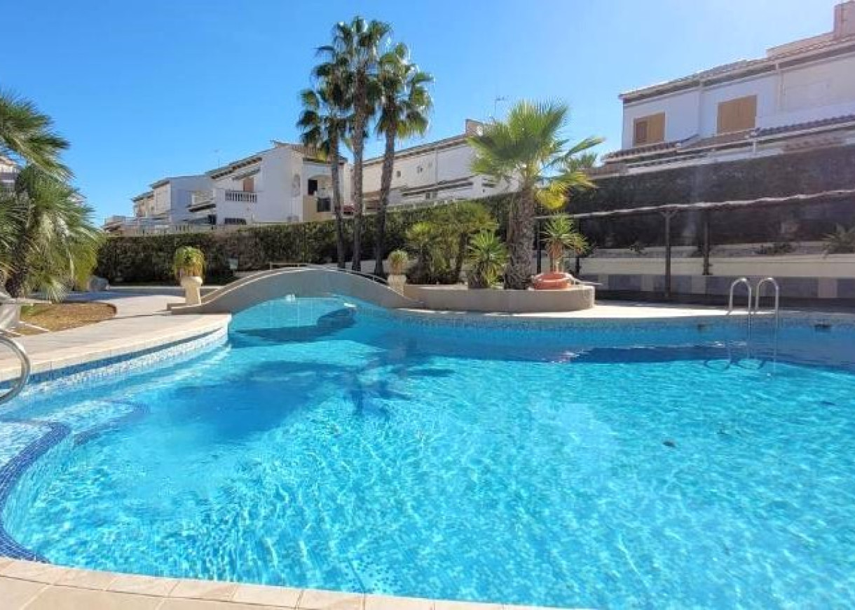 Resale - Apartment - Torrevieja - La Mata