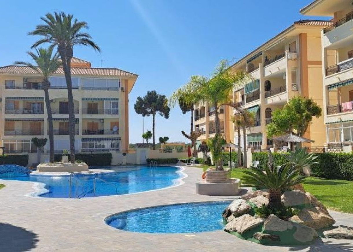 Venta - Apartamento - Torrevieja - La Mata